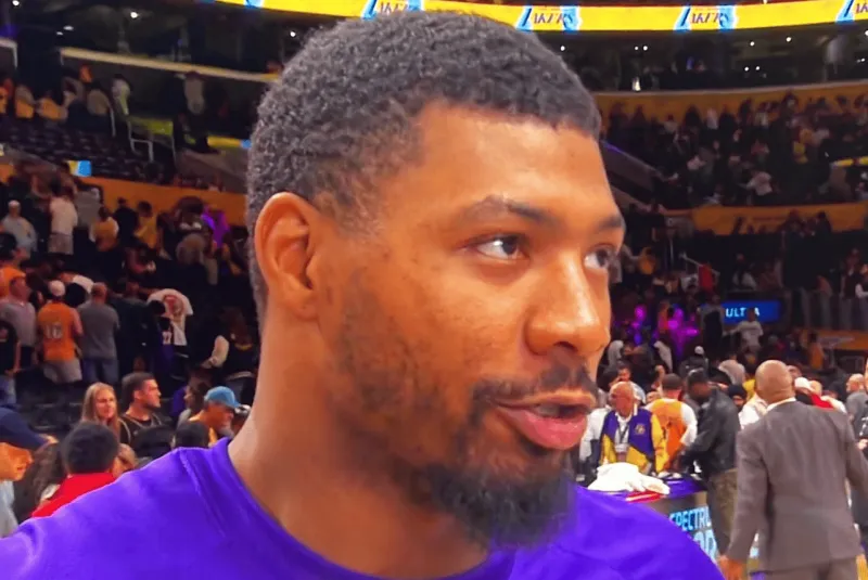 开云中国-斯马特谈季后赛：我们明白我们全队必须团结在一起